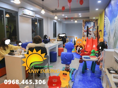 Cầu trượt mầm non ngoài trời, cầu trượt trẻ em nhập khẩu 1