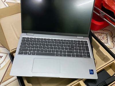 Dell Latitude 5540 Core i5 1335u Ram 16G SSD 512G 15.6in FHD Box BH 2026 US 2