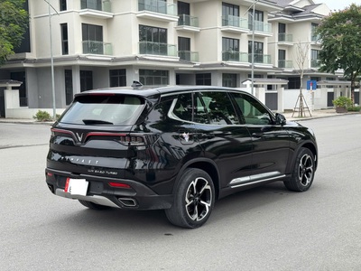 Chính chủ bán xe Lux SA 2020 Base 1