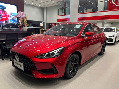 MG5 STD giá từ 428tr 4