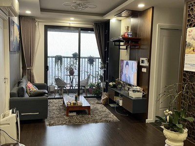 Bán chung cư 89 Phùng Hưng 74m2, 2 ngủ, 2 vs nhỉnh 3 tỷ 1