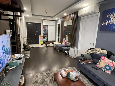Bán chung cư 89 Phùng Hưng 74m2, 2 ngủ, 2 vs nhỉnh 3 tỷ 2
