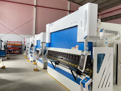 Máy chấn NC - CNC 4