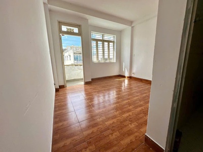 Chung cư Phan Xích Long, P7, PN: 65m2, 2p ngủ, ban công, 10tr/tháng 4
