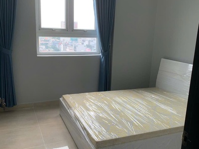 Chung cư Hà Đô, Nguyễn Văn Công, GV: 2p ngủ, 75m2, giá 12tr/th 2