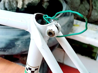 Bán khung xe đua Nhật cổ, đã sơn lại. 16