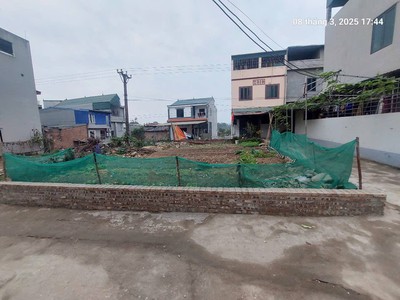 Chủ cần bán gấp: 103,5m2, mt8.3m, nở hậu, 3.85 tỷ, quang tiến - sóc sơn sơn, ô tô. 0