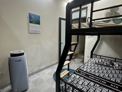 Chính chủ cho thuê phòng T2 nhà ngõ 239 Bùi Xương Trạch 1
