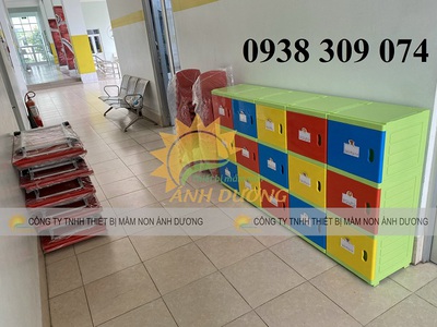 Tủ nhựa đựng cặp mầm non, Tủ đựng balo mầm non bằng nhựa 3