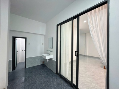  bán nhà 2 tầng   đường ôtô lý phục man, p. vĩnh phước, nha trang   giá: 4,5 tỷ bao thuế phí 2
