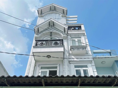 Quá vip dt hiếm:  5x17    85m2 x 4 tầng -hxh 4.5m, gần cv là̀ng hoa, chợ hạnh thông tây, 1