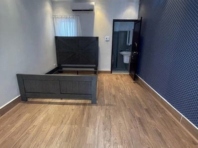 Bán nhanh nhà đẹp 6 tỷ cx bắc hái q10-hẻm 6m-- xe hơi quay đầu-4 lầu 3pn-có dòng tiền 1