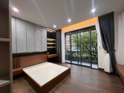 Cực hiếm nhà phân lô   phùng chí kiên - 45m2 - 6 tầng - thang máy   full nội thất - chỉ chỉ 12 tỷ 1