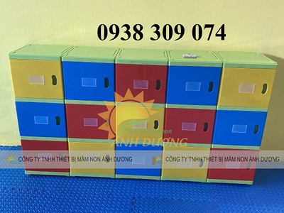 Tủ nhựa đựng cặp mầm non, Tủ đựng balo mầm non bằng nhựa 1