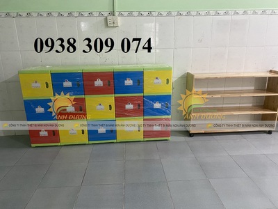 Tủ nhựa đựng cặp mầm non, Tủ đựng balo mầm non bằng nhựa 4