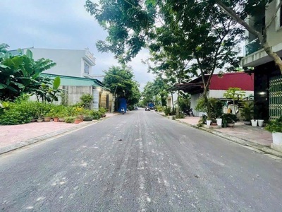 Bán đất lương tài bắc ninh. 80m2   mt 5,2m   1,6 tỷ. lô góc, xe tải vào đất. 0
