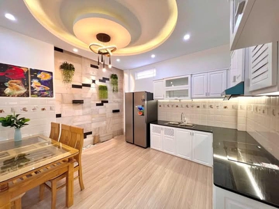 Ngay big c q10 - 53m2 - đẹp như mới   khu ở văn minh, yên tĩnh   chỉ nhỉnh 7 tỷ - gần chợ, trường, 0