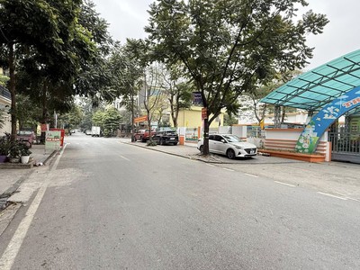 Bán nhà mặt phố  vĩnh phúc ba đình vỉa hè, oto kinh doanh sầm uất 4tầng  75m 13.8 tỷ 0