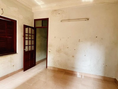 Bán nhà mặt phố  vĩnh phúc ba đình vỉa hè, oto kinh doanh sầm uất 4tầng  75m 13.8 tỷ 2