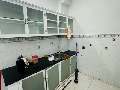 Nhà mới đẹp ngay chợ phạm văn hai, gần 20m2 ngang hơn 4m, 3 tầng btct 2pn 3wc , nở hậu, hoàn công 2