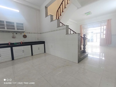 Gấp  nhà 5x21m, 2 tầng, đường 2 ôtô tránh quận 12 giảm sâu 550tr bán nhanh, chỉ hơn 4tỷ 3