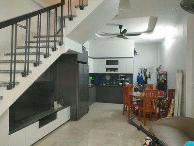 Sỡ hữu ngay nhà đẹp - giá tốt - vị trí đắc địa tại trung tâm   gần thpt chuyên lam sơn, thanh hoá 2