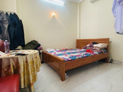 Phường 9 tân bình - xe tải đậu trước nhà - 3 tầng đúc btct - hẻm thông - kinh doanh sầm uất - chỉ 1