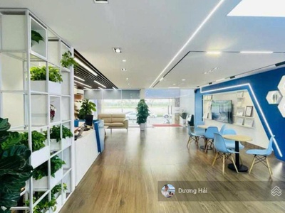 Bán tòa nhà văn phòng mặt phố hoàng cầu đống đa - 240m 9 tầng - view hồ dòng tiền 3 tỷ/năm 0