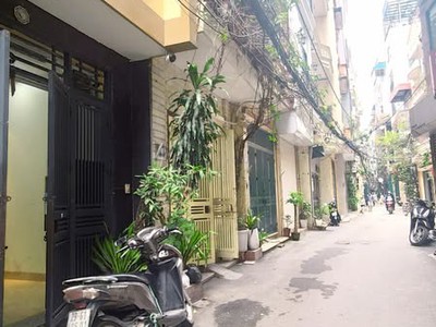 Trung tâm thanh xuân - ngõ ô tô thông - thoáng trước sau - phân lô quân đội - sổ vuông  40mx5t giá 0