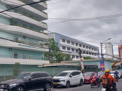 Mặt tiền hải phòng đường 10.5m đoạn kd cực thịnh, 152m2, ngang 7.4m, giá đầu tư 3