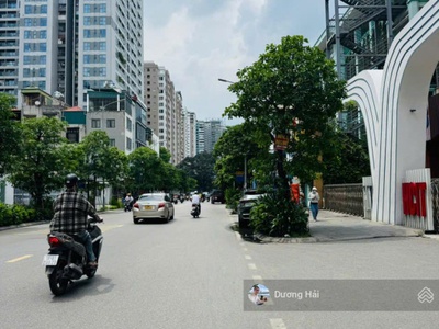 Bán tòa nhà văn phòng tại phúc đồng long biên - 390m 8 tầng thang máy - gần vinhomes riverside 1