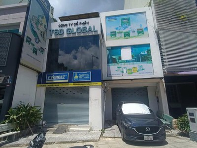 Bán nhà mặt tiền  trần quốc hoàn   p.4, tân bình 0