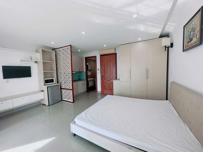 Phân lô vip mạc thái tổ, trung kính to - 80m2 7 tầng mt 5m 2 mặt ngõ - cách phố 1 nhà - ô tô 1