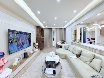 Bán nhà phân lô phú diễn, 35m2x7 t,thang máy,vỉa hè kinh doanh, ôtô tránh,10 tỷ 1