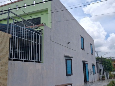 2.4 tỷ   nhà 2 tầng kiên cố 105m2 đất   lô góc 2 mặt kiệt hòa quý   ô tô đỗ cửa 1