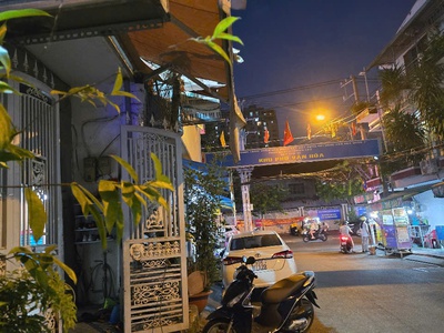 Cho thuê mặt bằng tầng trệt  gác 50m2 tại -khu cư xá ngân hàng, p.tân thuận tây 1