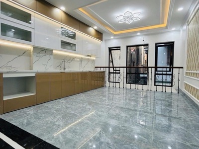 Phố tây sơn-đống đa, 6 tầng thang máy-dt 38m2-mt4m-giá chỉ 13.5 tỷ 0