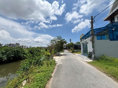 Bán đất mặt đường Lương Khê   Tràng Cát dt 75m2 đường nhựa 5m oto tránh nhau ngay sát công viên TĐC 1