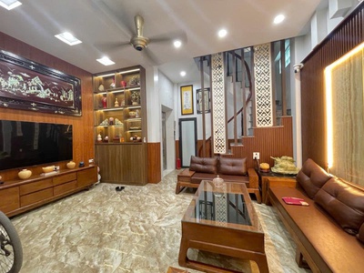Bán nhà hoàng đạo thành- ô tô tải đỗ cửa - thang máy - nhà đẹp full nội thất 35m giá chỉnh 10 tỷ 4