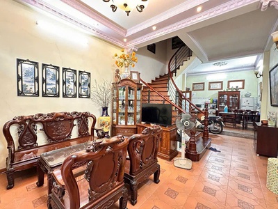 Siêu phẩm khương đình ngõ thông,nhiều tiện ích, kinh doanh đỉnh 62m chỉ 19 tỷ 2