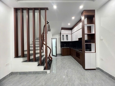 Nhà đẹp , ngọc thụy , 5 tầng , cạnh trường việt pháp, 5ty95 2