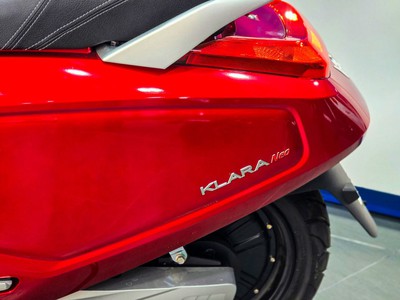 Vinfast Klara Neo - 28.8 triệu, 112km/sạc 2