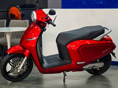 Vinfast Klara Neo - 28.8 triệu, 112km/sạc 3