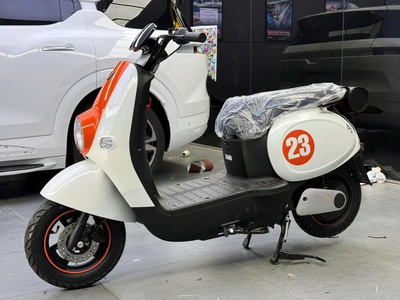 VinFast Motio - 12 triệu - 82km/sạc 6