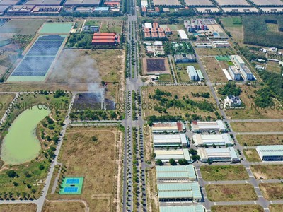 Nhà phố giá tốt   pháp lý chuẩn   đầu tư cực kỳ hấp dẫn trong KCN Thuận Lợi - Tây Ninh. 1