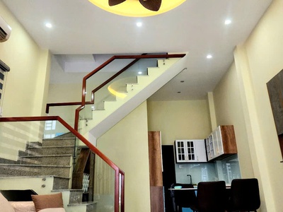 Căn góc 2 mt hẻm 4m âu dương lân p3q8. giá 5.95 tỷ bớt lộc 0