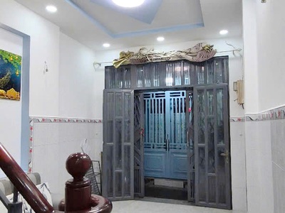 Nhà mới đúc 2lầu/st hẻm 157 dương bá trạc p1q8 1