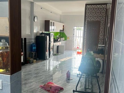 Bán nhà 2 tầng nguyễn văn cự - hxh quay đầu - 160m2 - chỉ nhỉn 9ty 2
