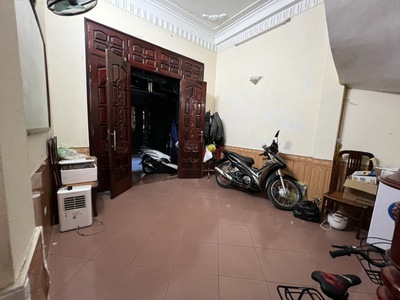 Lê trọng tấn 46m tuyệt phẩm kiêu sa, ô tô sát cửa, ở sướng như vua 3