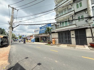 Bán nhà mặt tiền vườn lài gần gò vấp 2 tầng ngang 9,5 m 120m giá 10,5 tỷ 0